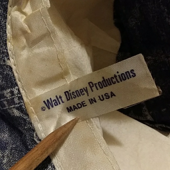 Walt Disney Bucket Hat - Picture 5 of 6